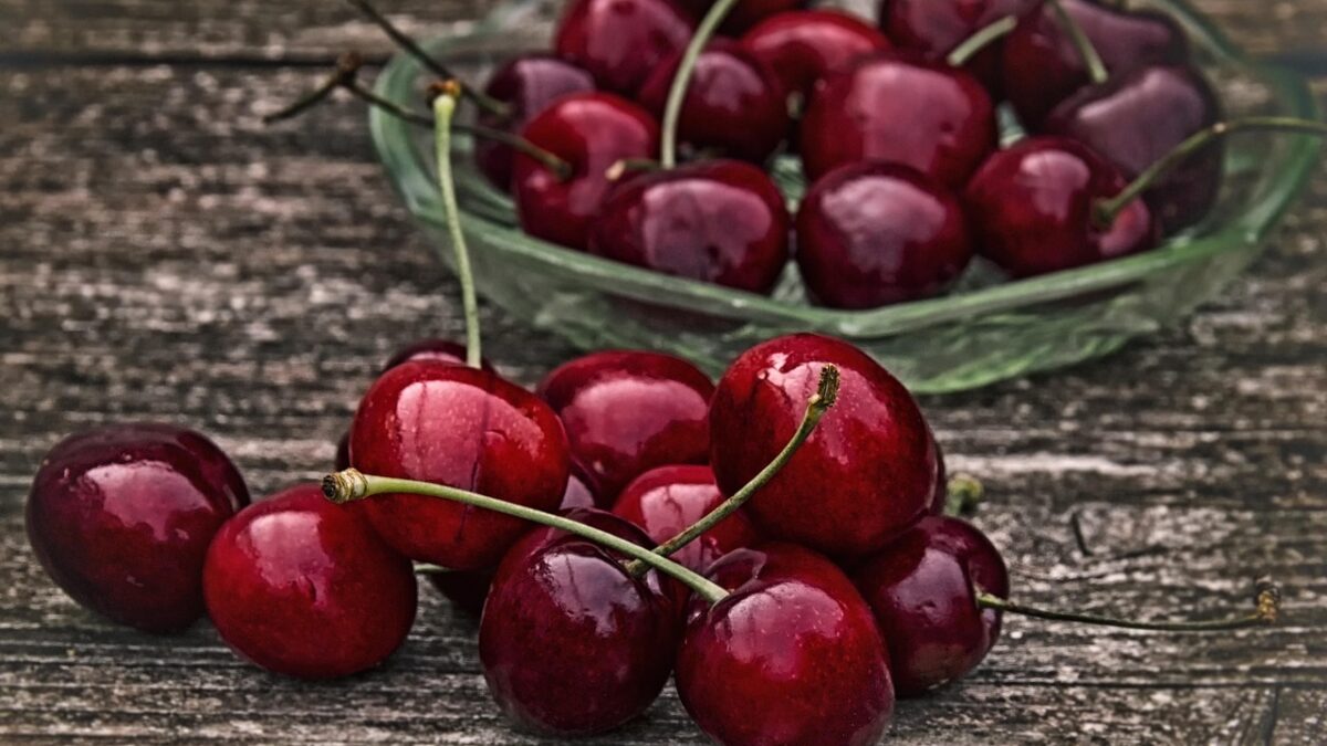 cherry, sweet cherry, fruit, yummy, fruity, bird cherry, bing, prunus avium, cute, ripe, stone fruit, cherry, cherry, cherry, cherry, cherry