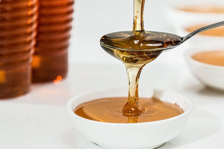merry christmas, honey, syrup, pouring, sweet, organic, golden, teaspoon, healthy, drip, sticky, natural, translucent, fructose, glucose, food, sweetener, closeup, world bee day