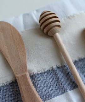 spoon, wood, wooden spoon, wooden cutlery, kitchen cutlery, kitchen, cutlery, wooden knife, carvings, cook, meal, food, rustic, old, kitchen towel