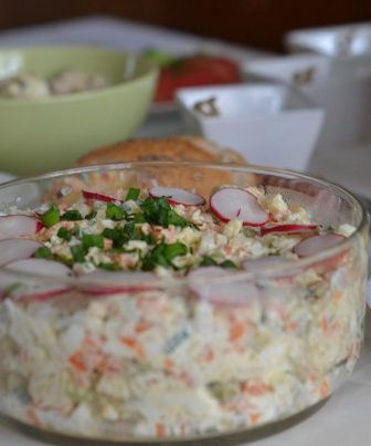 Velykinė mišrainė. Pixabay nuotr.