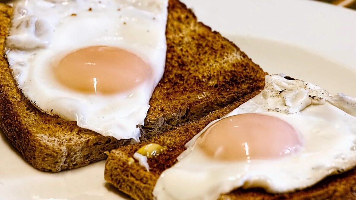 breakfast, toast, food, fried eggs, eggs, meal, bread, tasty, delicious, closeup, breakfast meal, breakfast food, food photography, breakfast, breakfast, breakfast, breakfast, breakfast, eggs, eggs