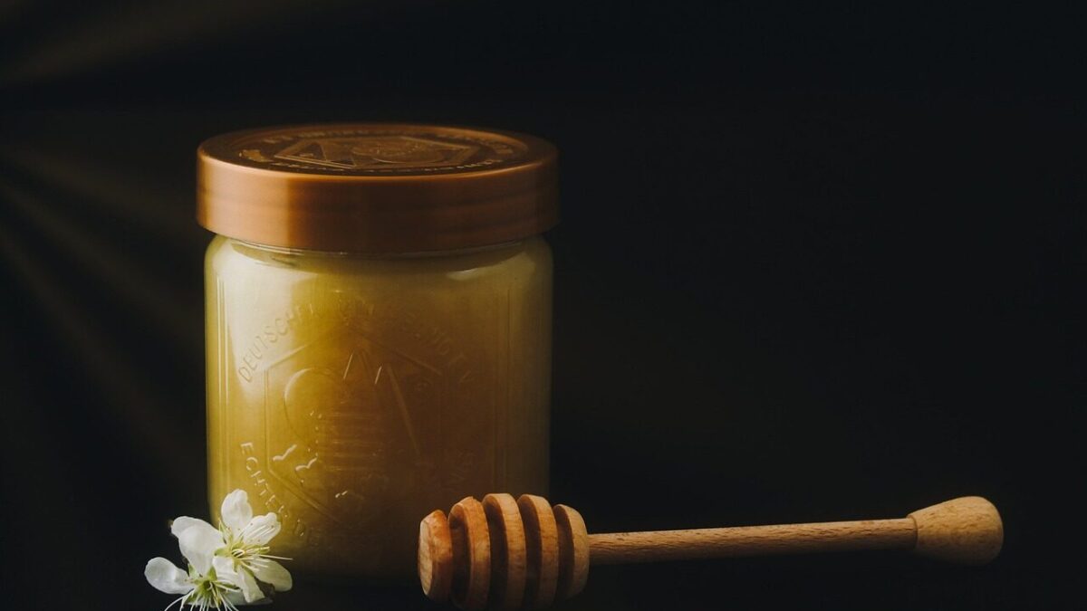 honey, beekeeper, beekeeping, glass, honey jar, still life, yummy, breakfast, food, sugar, bees product, honey spoon, black, flower honey, natural reserve, world bee day, honey, honey, honey, honey, honey, honey jar