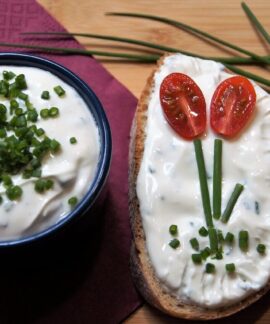 bread, spread, cottage cheese, chive, šnytlík, snack, tasty, healthy, fresh, cheese, homemade, oiled, slice, cottage cheese, cottage cheese, cottage cheese, cottage cheese, cottage cheese