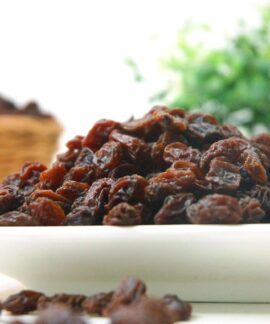 food, raisin, plum, raisin, raisin, raisin, raisin, raisin