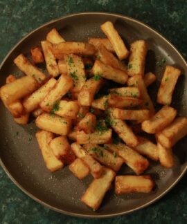 french fries, fried potatoes, vegetables, triple cooked chips, food, meal, potato fries, dinner, lunch, kitchen, cooking, fried vegetables, dish, french fries, french fries, french fries, french fries, french fries, fried potatoes