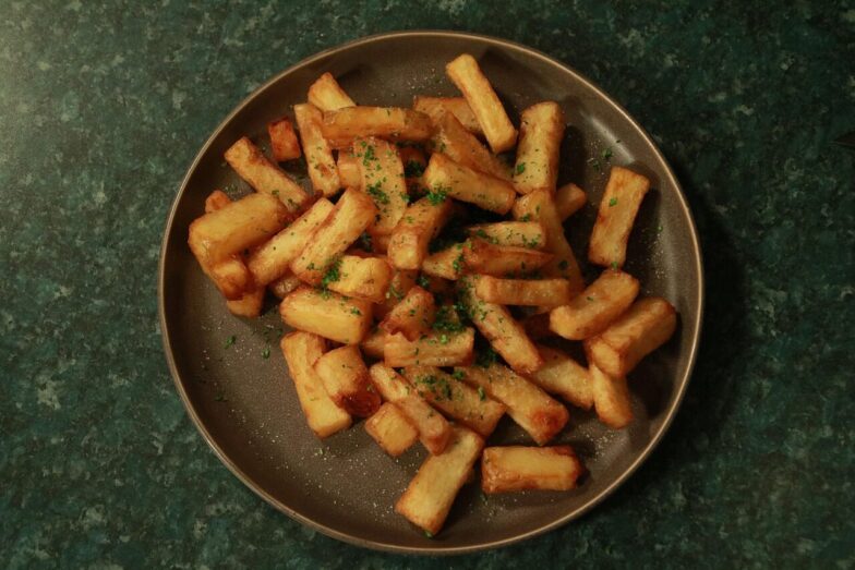french fries, fried potatoes, vegetables, triple cooked chips, food, meal, potato fries, dinner, lunch, kitchen, cooking, fried vegetables, dish, french fries, french fries, french fries, french fries, french fries, fried potatoes
