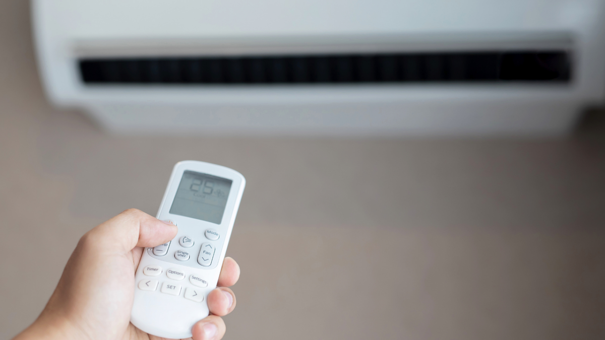 air conditioner, remote, air con, home, residential, room, window, air conditioner, air conditioner, air conditioner, air conditioner, air conditioner