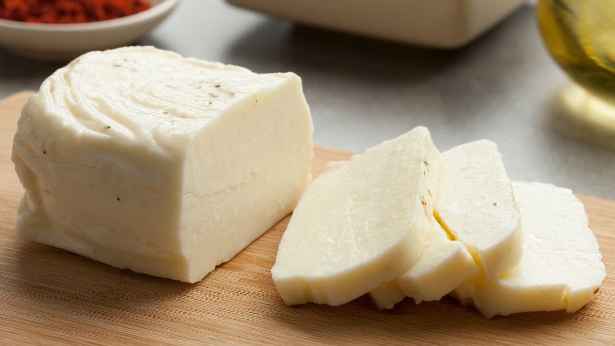 Halloumi“ sūris. Canva nuotr.