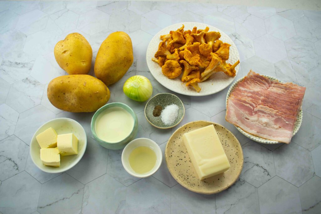 Voveraitėmis įdarytos bulvės. Ingredientai