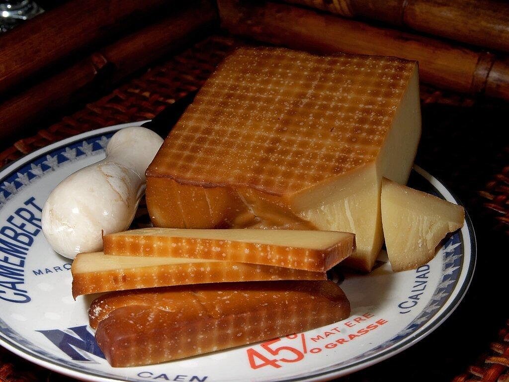 Rūkytas sūris. Pixabay nuotr.
