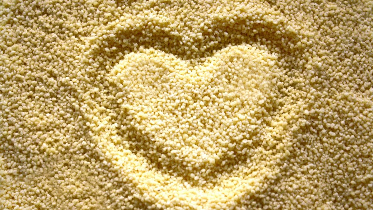 Semolina. Unsplash nuotr.
