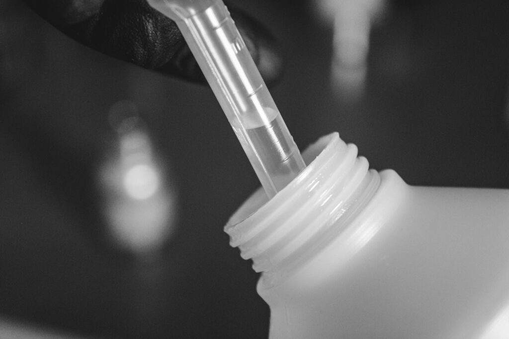 Pipetė. Pexels nuotr.